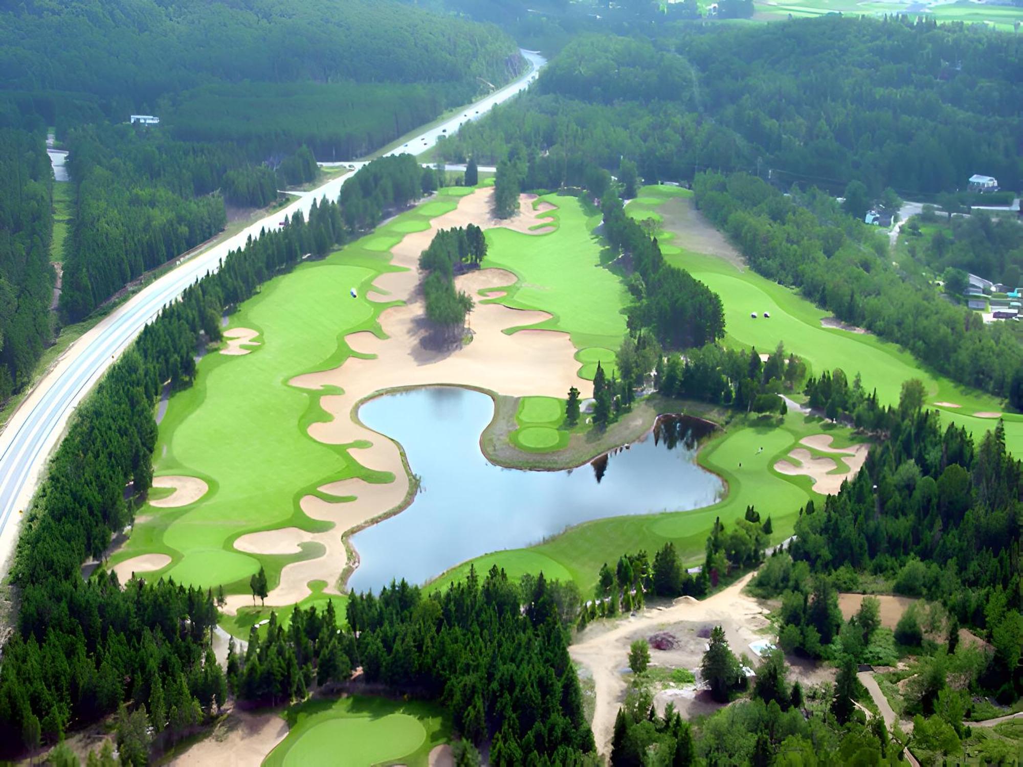 Luxurious Equinoxe Ski-In/Ski-Out Mont-Tremblant Exterior foto